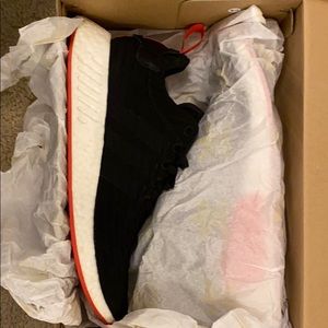(NEW) Adidas NMD_R2 PK